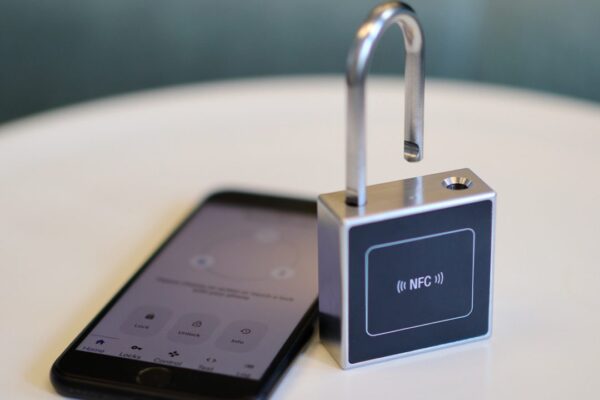 MCU targets single-chip passive NFC lock applications