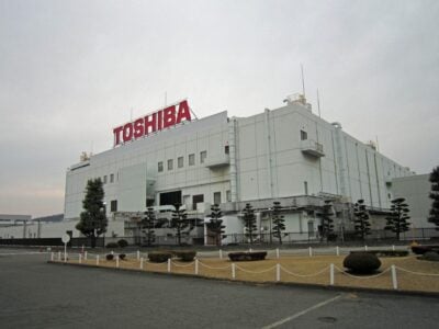 Toshiba accepts $15bn buyout bid from JIP