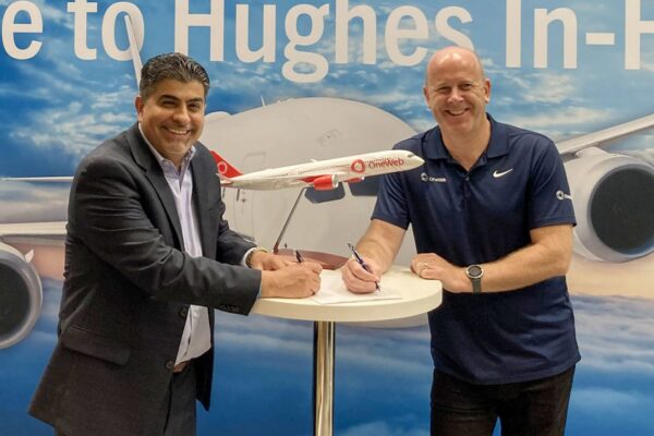 Hughes, OneWeb extend partnership to LEO in-flight services
