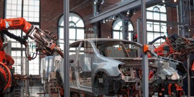 The role of automation in the manufacturing supply chain