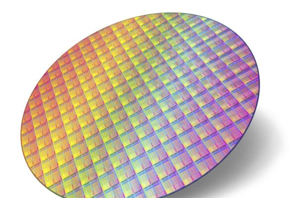 RFSOI boost for mobile and 5G on 300mm wafers