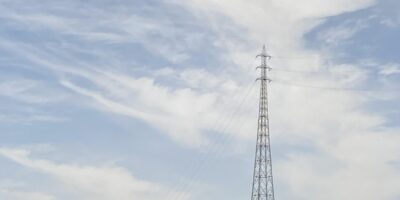 80m kilometres of power grid needs replacing says report