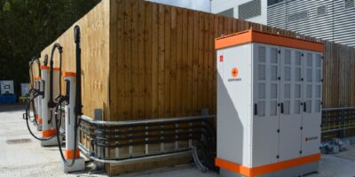 UK tests out liquid cooled 400kW EV fast charger tech
