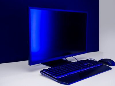 All-in-One PC is powered by single Ethernet cable