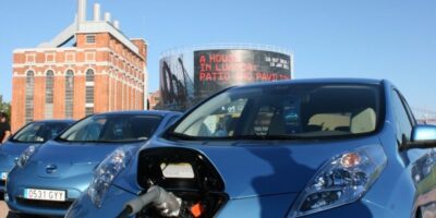 Nissan shuts 2G car service in UK