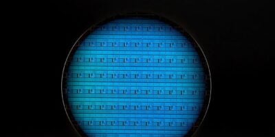 Intel aims to produce scalable silicon-based quantum processors