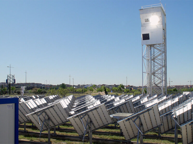 Solar plant produces kerosene from sunlight, water and CO2