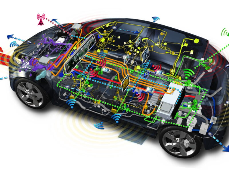 Delphi addresses automotive power distribution for automated driving