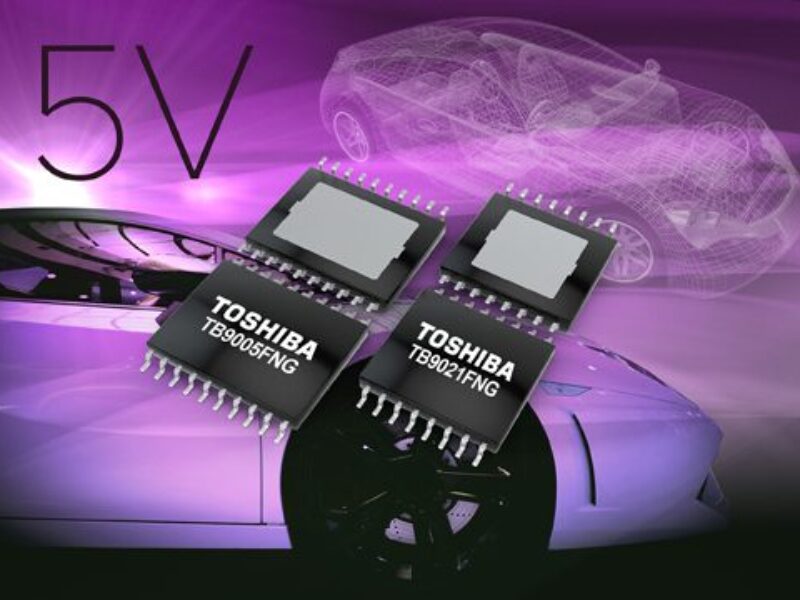Automotive regulator with power-on-reset and MCU supervisory functions