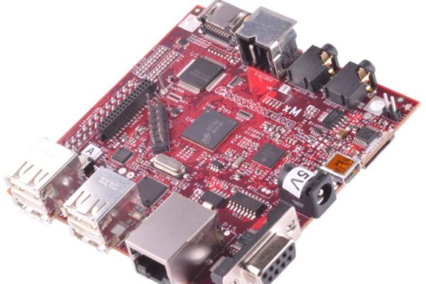 Cortex-A8 eval-board comes with Windows Embedded Compact 7