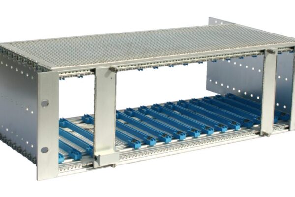 19” modular racks for compact PCI systems