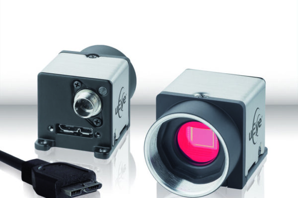 Multi-camera system connects eight USB 3.0 industrial cameras