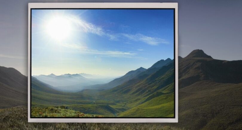 Industrial 15-inch TFT LCDs feature 170° of viewing angle in all directions