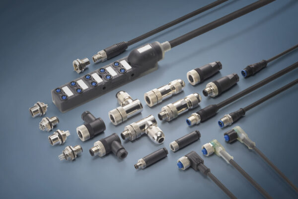 Industrial connector system offers high b/w and ease of installation