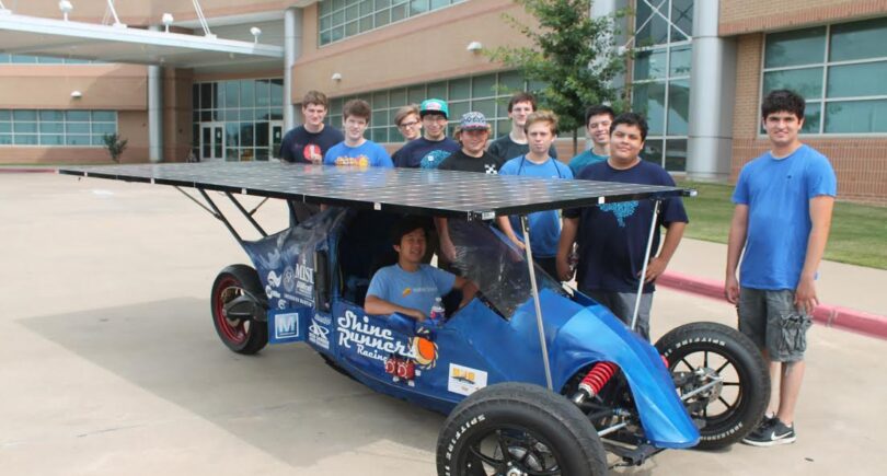 Mouser sponsors student solar racing car team