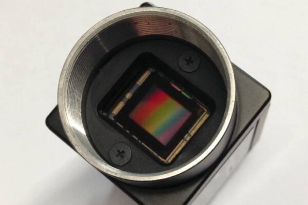 Industrial CMOS cameras support from 2.4Mp at 40fps to 5.1Mp at 23fps