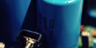 Richardson RFPD and Kendeil to improve lead times for large-size aluminum electrolytic capacitors