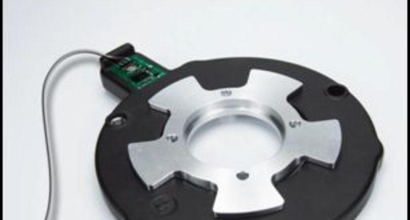 Rotor position sensor for EVs based on eddy-current technology