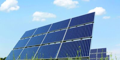 Large-scale grid integration of variable photovoltaic power offers new possibilities