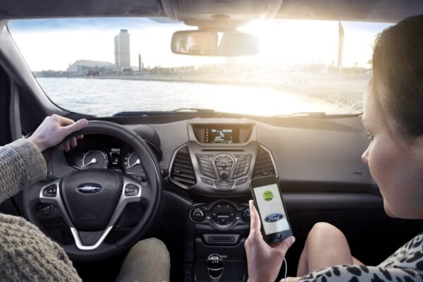 Ford tempts developers with an app contest