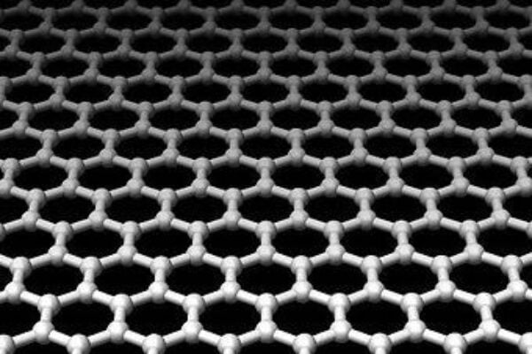 Researchers grow semiconductors on graphene
