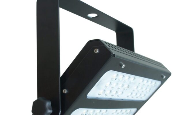 Energy-efficient LED task and studio lighting