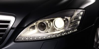 Automobile lighting: in the face of things to come