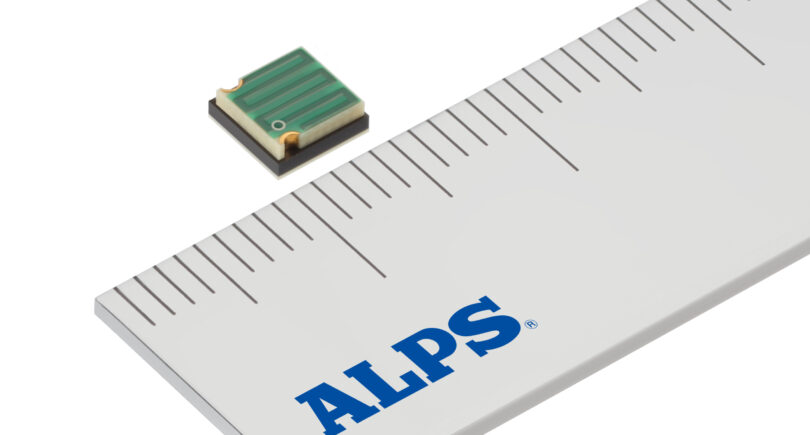 Micro Bluetooth SMART module has built-in antenna