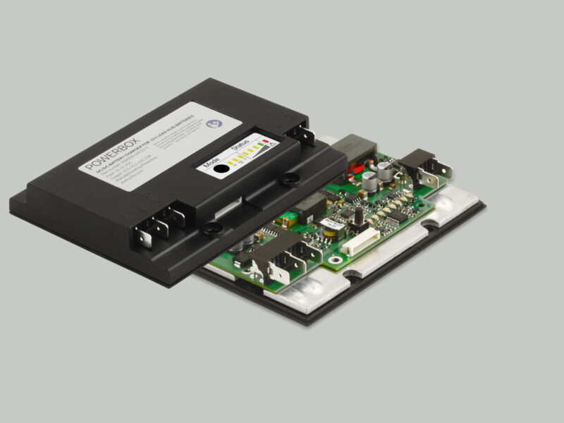 Intelligent battery charger for automotive and industrial applications