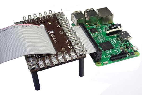Easy-to-solder proto board  for Raspberry Pi