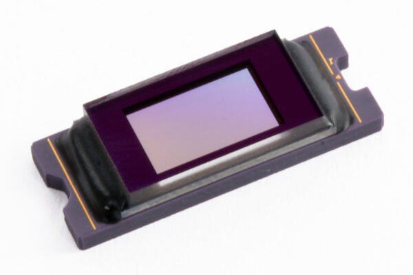 Micromirror chip is smallest 1080p device