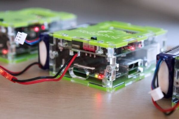 Educational robotics controller now on Kickstarter