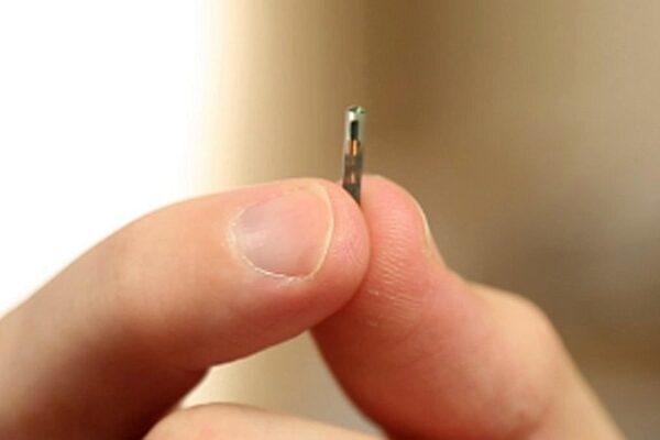 Employee microchip implants come to the U.S.