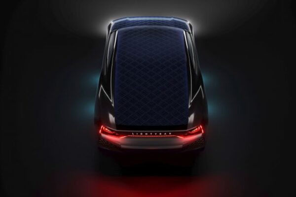 Solar car startup Lightyear wins Automotive Innovation Award
