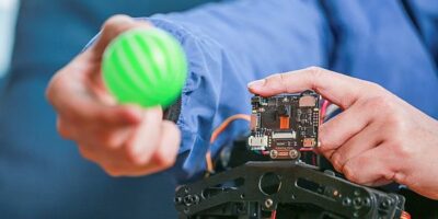 AI camera offers Arduino, Raspberry Pi compatibility