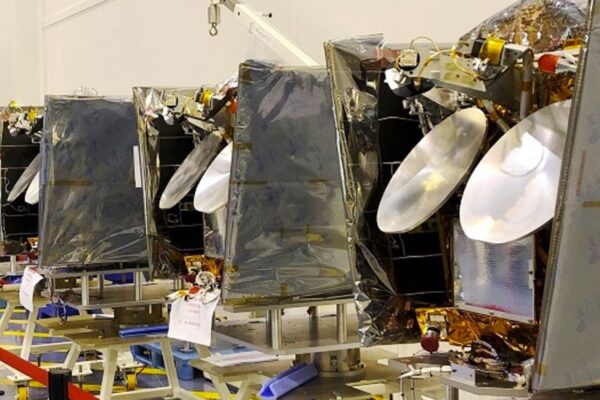UK looks to rescue OneWeb to build satellite navigation system