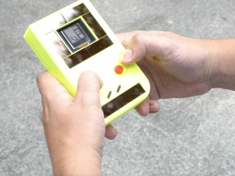 First battery-free energy harvesting GameBoy
