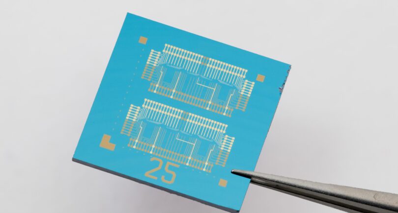 2D transistor combines logic and memory for AI