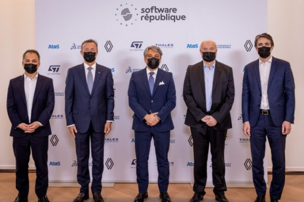 Software République la grande Alliance des cinq dans l’e-mobility