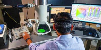 AI improves electron microscopy