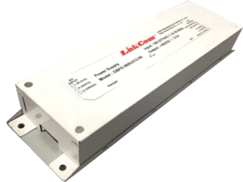 LED constant current supply with power factor correction for outdoor lighting
