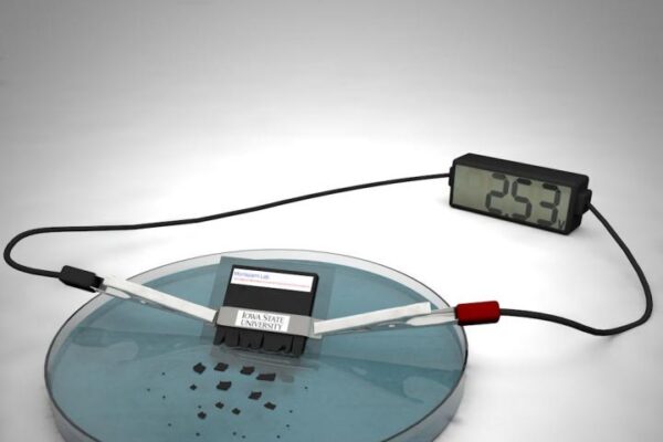 Self-destructing battery could boost device security