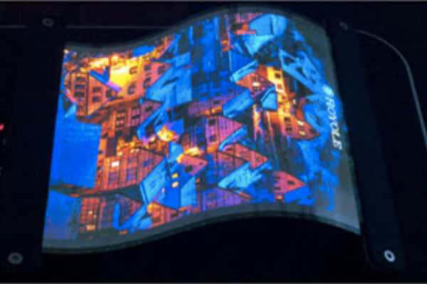 Flexible display startup enters mass production