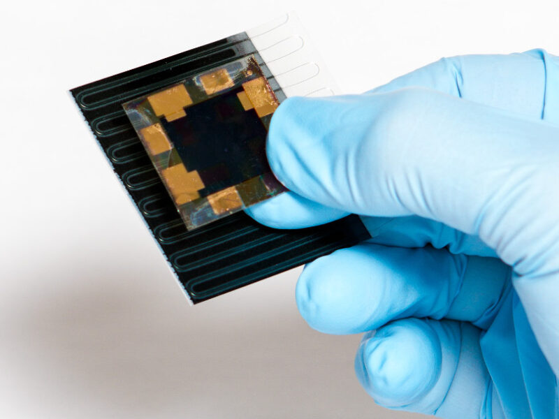 Record for perovskite tandem solar cells at 29.2 per cent