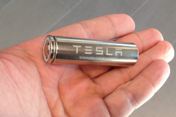 Tesla turns to Germany for battery automation